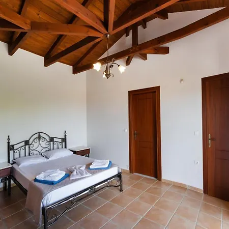 Eudora Villa *